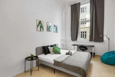 10-Zimmer-Wohnung mieten in Wien – 300 m², € 650 – Bild 16 von 21