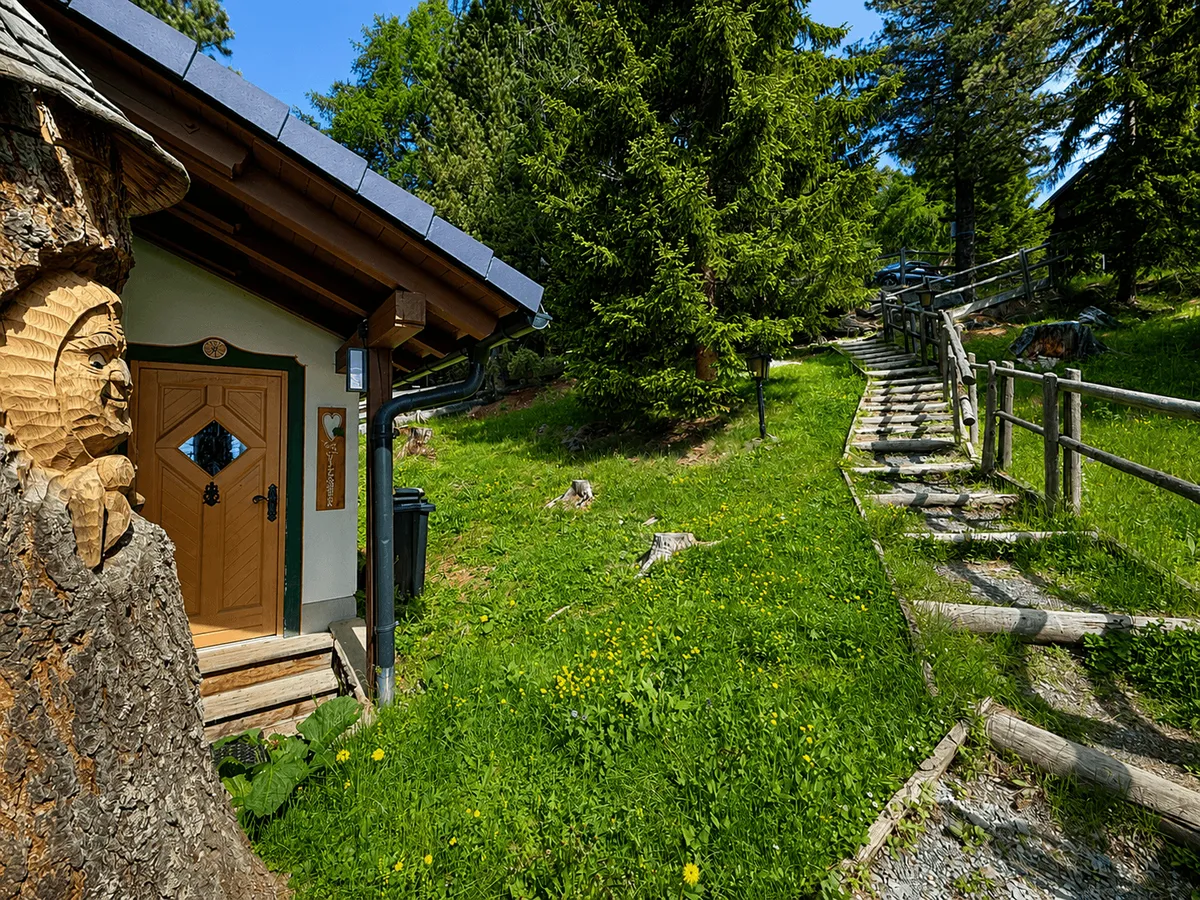 Almhaus am Falkert - Ruhe, Natur und Bergpanorama - Ansicht 2