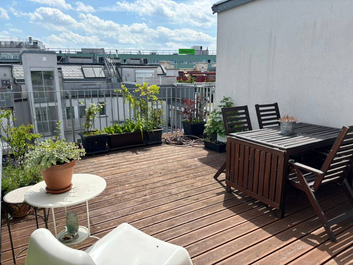 ZWISCHENMIETE: WG Zimmer im Juli und August, Wien