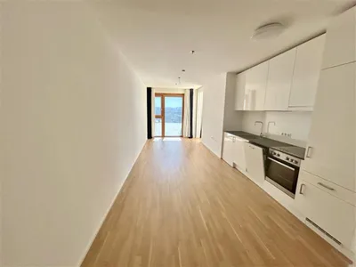 smarte 2-Zimmer Wohnung im 12.OG (Südseite) nächst HBF - The Metropolitan – Bild 2
