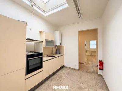 Gewerbeimmobilie kaufen in Wien – 1 587 m², € 1.968.000 – Bild 8 von 24