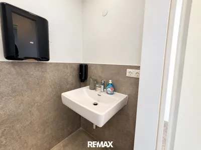 Gewerbeimmobilie kaufen in Wien – 1 587 m², € 1.968.000 – Bild 17 von 24