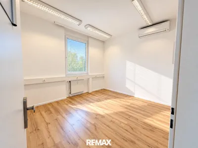 Gewerbeimmobilie kaufen in Wien – 1 587 m², € 1.968.000 – Bild 12 von 24