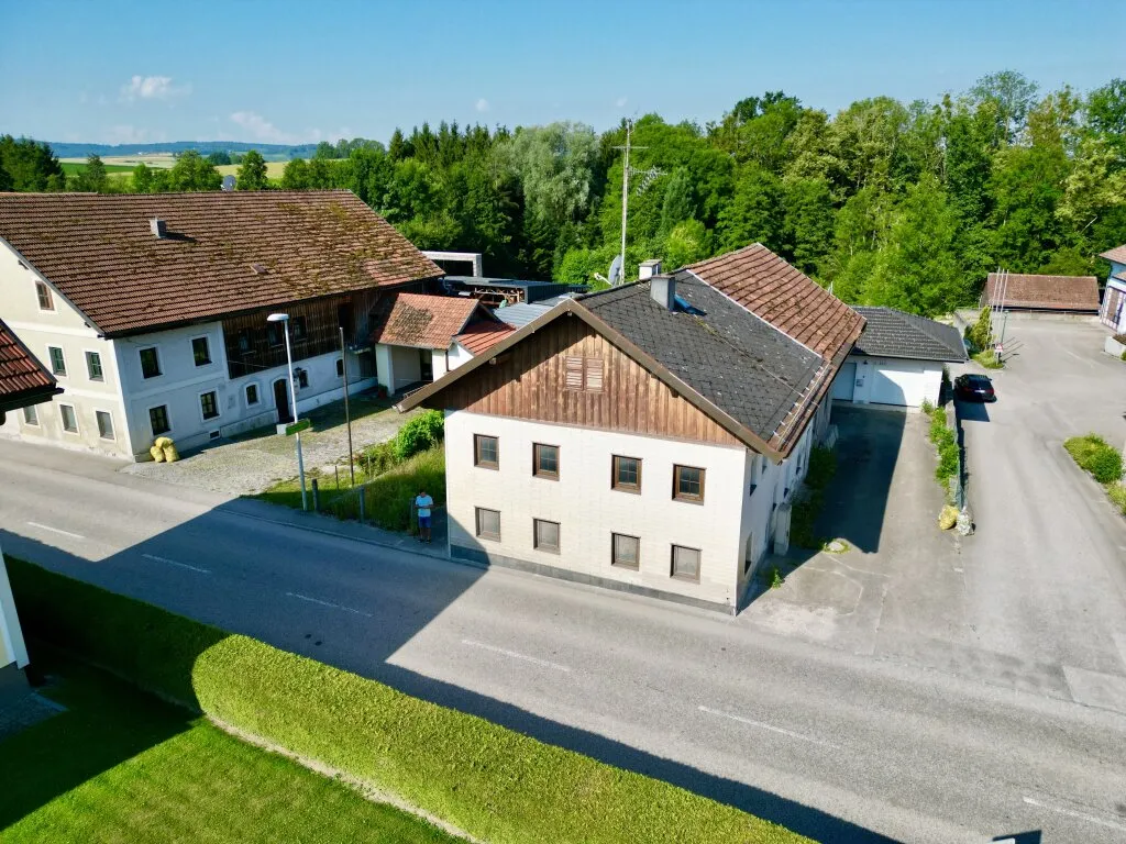Bastlerhit in Pattigham! Sanierungsbedürftiges Haus mit Teilunterkellerung - Widok 2