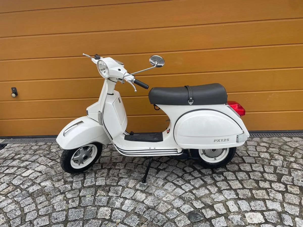 Vespa 125