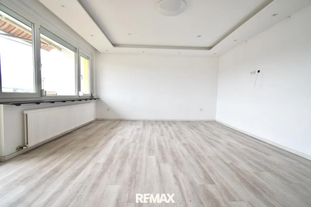 Sonnige 3-Zimmer-Wohnung mit moderner DAN-Küche und Balkon in zentraler Lage! - Ansicht 2