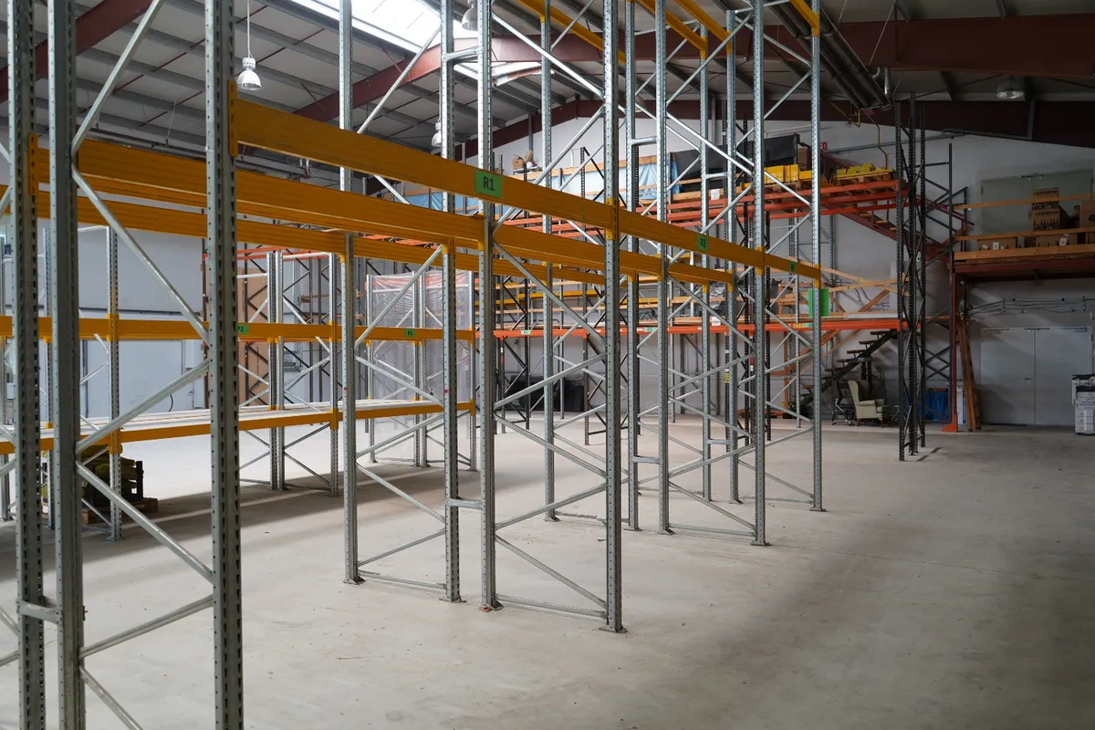 Lager-/ Produktionshalle ab 100 qm bis zu 1.200 qm | 10m Höhe | vollausgestattet ab 5, -| Pottendorf - Ansicht 3