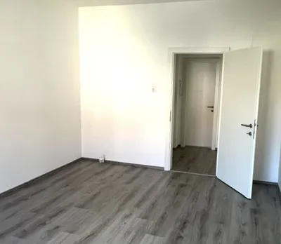 2-Zimmer-Wohnung kaufen in Linz – 51 m², € 145.000 – Bild 4 von 8