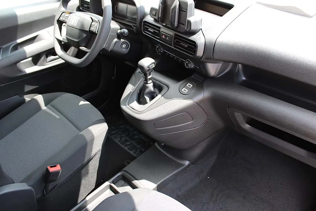 Fiat Doblò Doblo Kastenwagen M BlueHDi 100 Netto €17.075,- Transporter / Kastenwagen – Bild 9