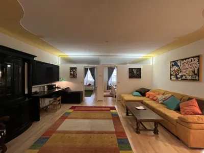 Möblierter Altbaujuwel im Herzen des 1.Bezirkes, charmante 3 Zimmer 80 m² Wohnung, nahe dem idyllischen Franziskaner Platz ! – Bild 2