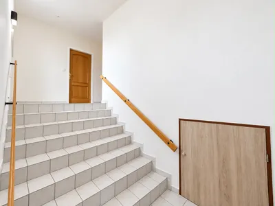Gewerbeimmobilie mieten in Sankt Pölten Land – 110 m², € 1.090 – Bild 2 von 8