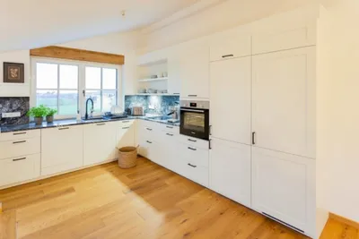 4-Zimmer-Wohnung mieten in Salzburg-Umgebung – 141,71 m², € 2.290 – Bild 3 von 16