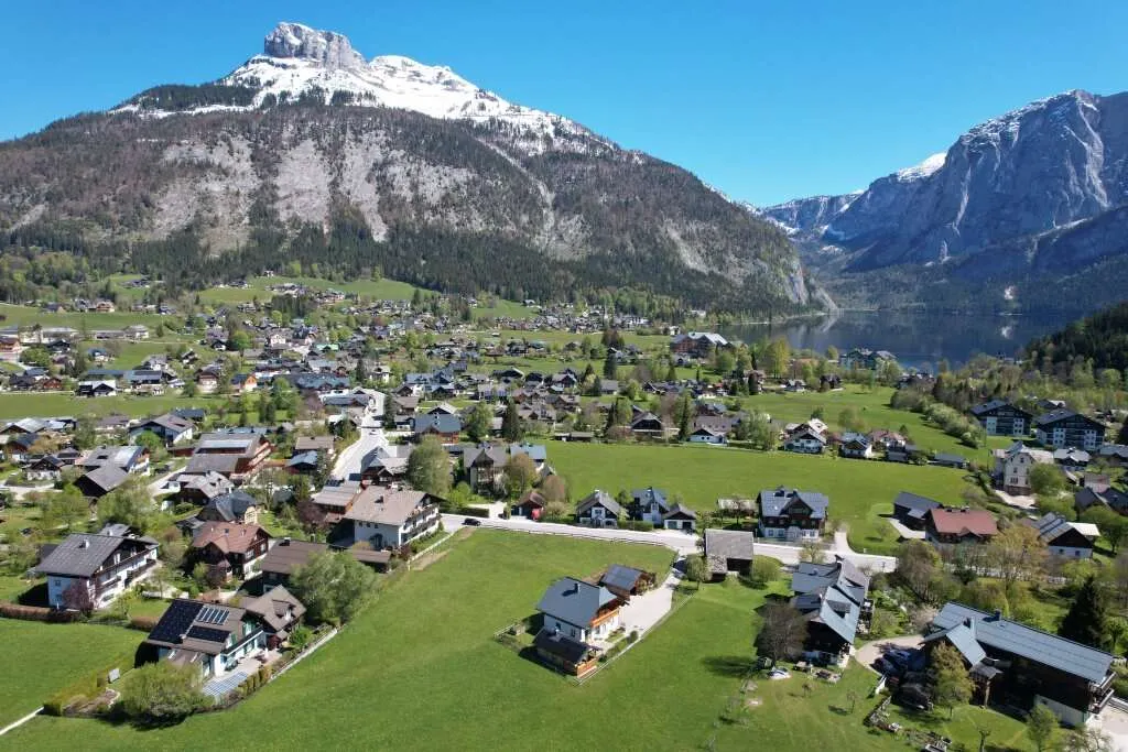 Exklusives Grundstück in Top-Lage - Ansicht 2