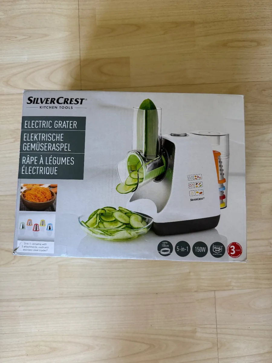 Elektrische Gemüseraspel 5-in-1 von Silvercrest, € 19,- (6020 Innsbruck)