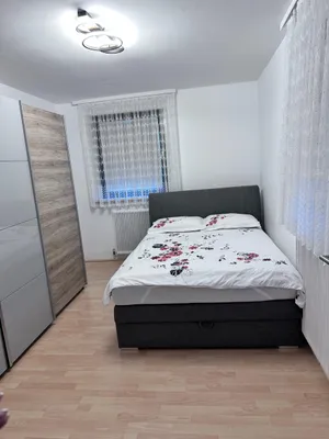7-Zimmer-Gewerbeimmobilie kaufen in Neunkirchen – 234 m², € 505.000 – Bild 32 von 40