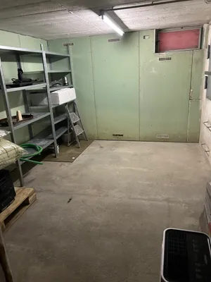 7-Zimmer-Gewerbeimmobilie kaufen in Neunkirchen – 234 m², € 505.000 – Bild 38 von 40