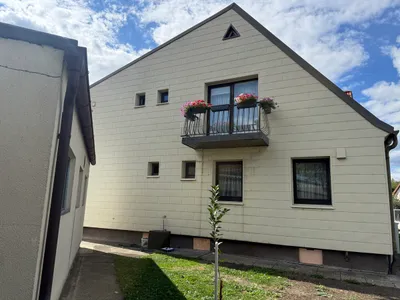 7-Zimmer-Gewerbeimmobilie kaufen in Neunkirchen – 234 m², € 505.000 – Bild 2 von 40