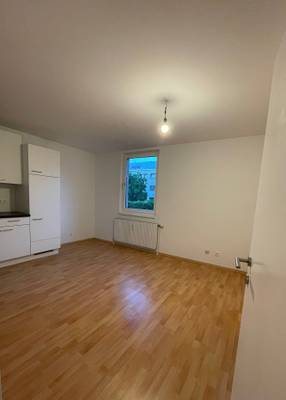 Charmante 2-Zimmer-Wohnung – Bild 2