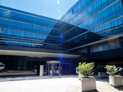 Gewerbeimmobilie mieten in Wien – 359 m², € 7.826