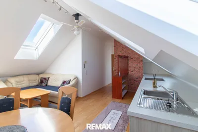 Wohnung kaufen in Kirchdorf an der Krems – 63 m², € 75.000 – Bild 2 von 12