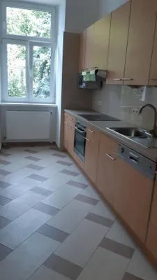 4-Zimmer-Gewerbeimmobilie mieten in Wien – 150 m², € 1.500 – Bild 6 von 14