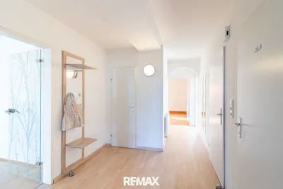 4-Zimmer-Wohnung kaufen in Kirchdorf an der Krems – 136 m², € 160.000 – Bild 2 von 15