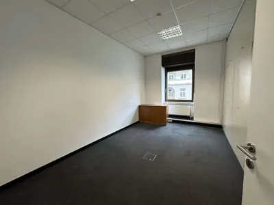 11-Zimmer-Gewerbeimmobilie mieten in Graz – 380 m², € 5.320 – Bild 11 von 16