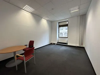 11-Zimmer-Gewerbeimmobilie mieten in Graz – 380 m², € 5.320 – Bild 12 von 16