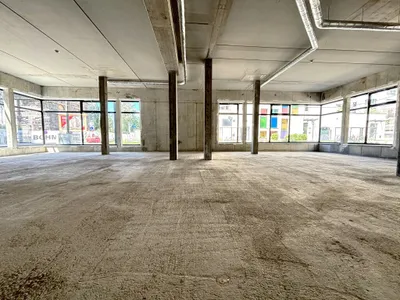 Gewerbeimmobilie mieten in Wien – 143 m², € 3.186