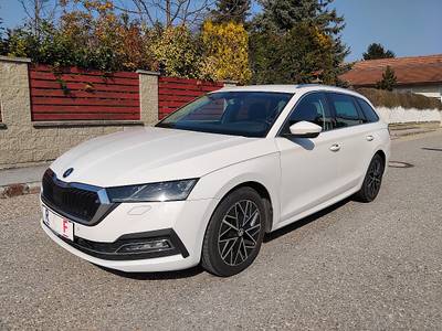 Skoda Octavia Combi 2,0 TDI Premium DSG *Anhängerkupp...