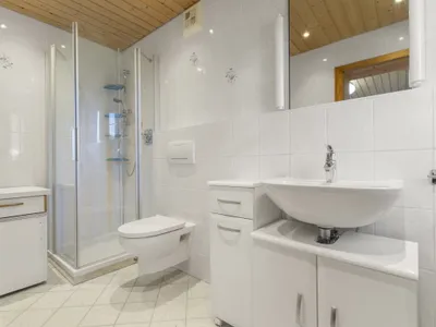 8-Zimmer-Gewerbeimmobilie kaufen in Spittal an der Drau – 260 m², € 1.100.000 – Bild 24 von 40
