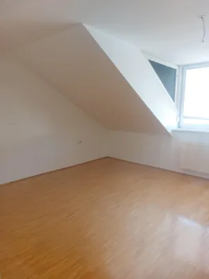 3-Zimmer-Wohnung mieten in Wels – 90 m², € 1.119 – Bild 8 von 8