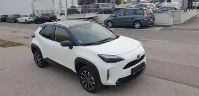 Toyota Yaris Cross 1,5 VVT-i Hybrid Active Drive Aut.