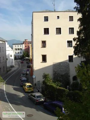 1-Zimmer-Wohnung mieten in Hallein – 37 m², € 611 – Bild 1 von 10