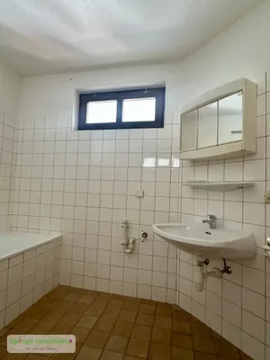 1-Zimmer-Wohnung mieten in Hallein – 37 m², € 611 – Bild 6 von 10