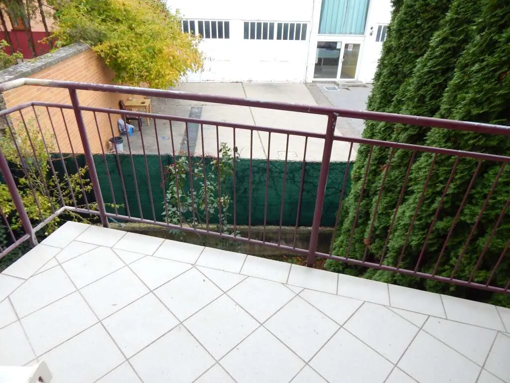 "PROVISIONSFREI" Helle und ruhige Terrassenwohnung mit Tiefgaragenplatz - Ansicht 3