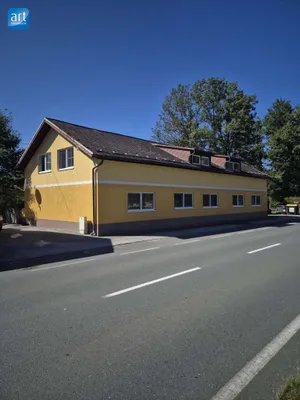 12-Zimmer-Haus kaufen in Braunau am Inn – 320 m², € 299.000 – Bild 2 von 21