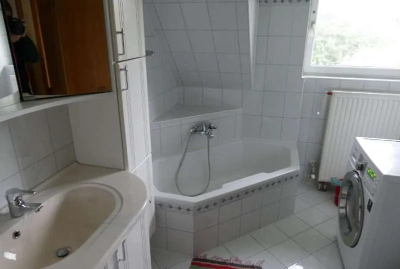 TOP Wohnung mit großer Terasse – pohled 3