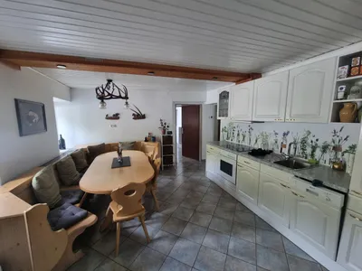 7-Zimmer-Immobilie kaufen in Steyr-Land – 170 m², € 800.000 – Bild 9 von 17