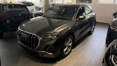 Audi Q3 45 TFSI S line quattro 19 Zoll Alu NAVI