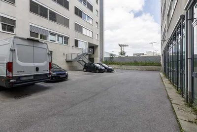 Gewerbeimmobilie mieten in Wien – 66 m², € 10 – Bild 9 von 10