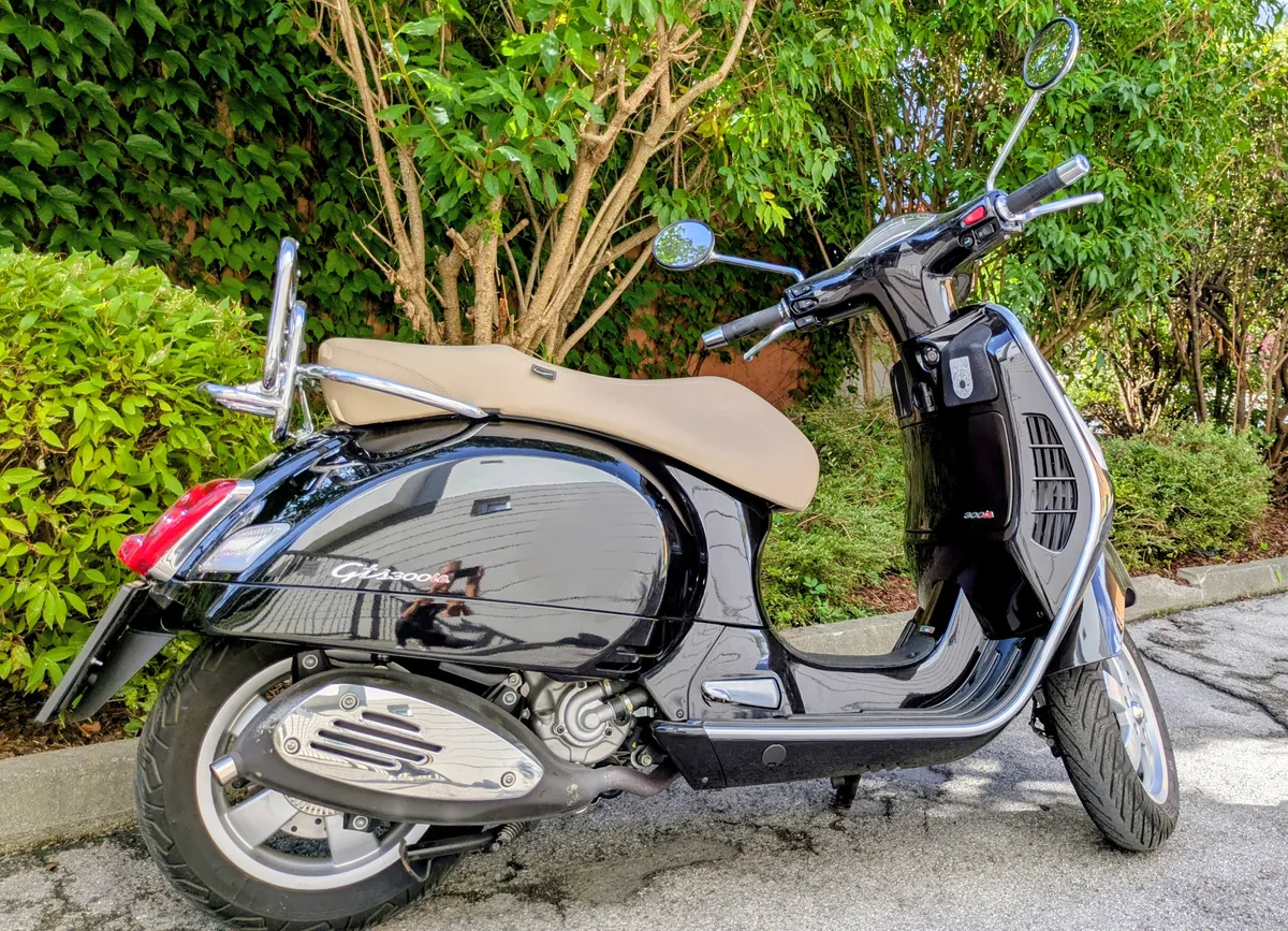 Vespa GTS