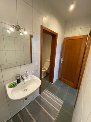 8-Zimmer-Gewerbeimmobilie kaufen in Bruck an der Leitha – 405 m², € 590.000 – Bild 50 von 52