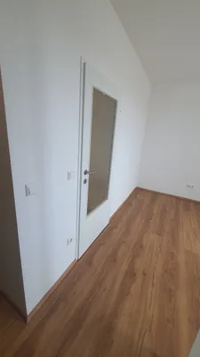 2-Zimmer-Wohnung kaufen in Linz – 30 m², € 155.000 – Bild 11 von 24