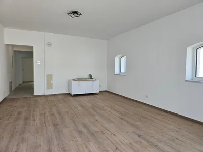 3-Zimmer-Haus kaufen in Hollabrunn – 86 m², € 399.000 – Bild 2 von 10