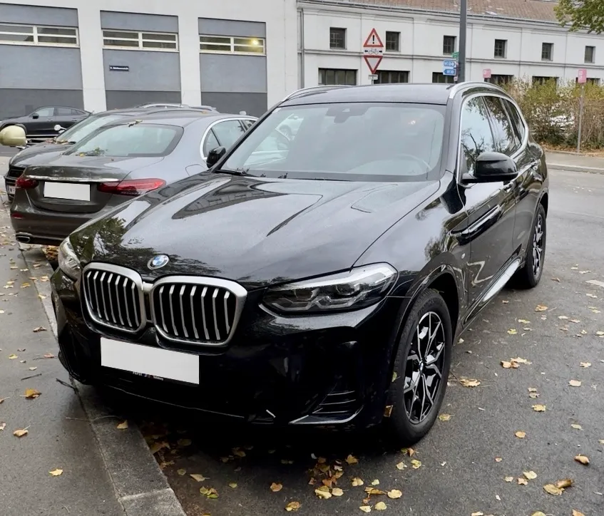 BMW X3 2023 photo 2
