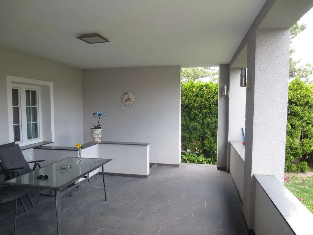 Einfamilienhaus, renoviert, provisionsfrei - Ansicht 3