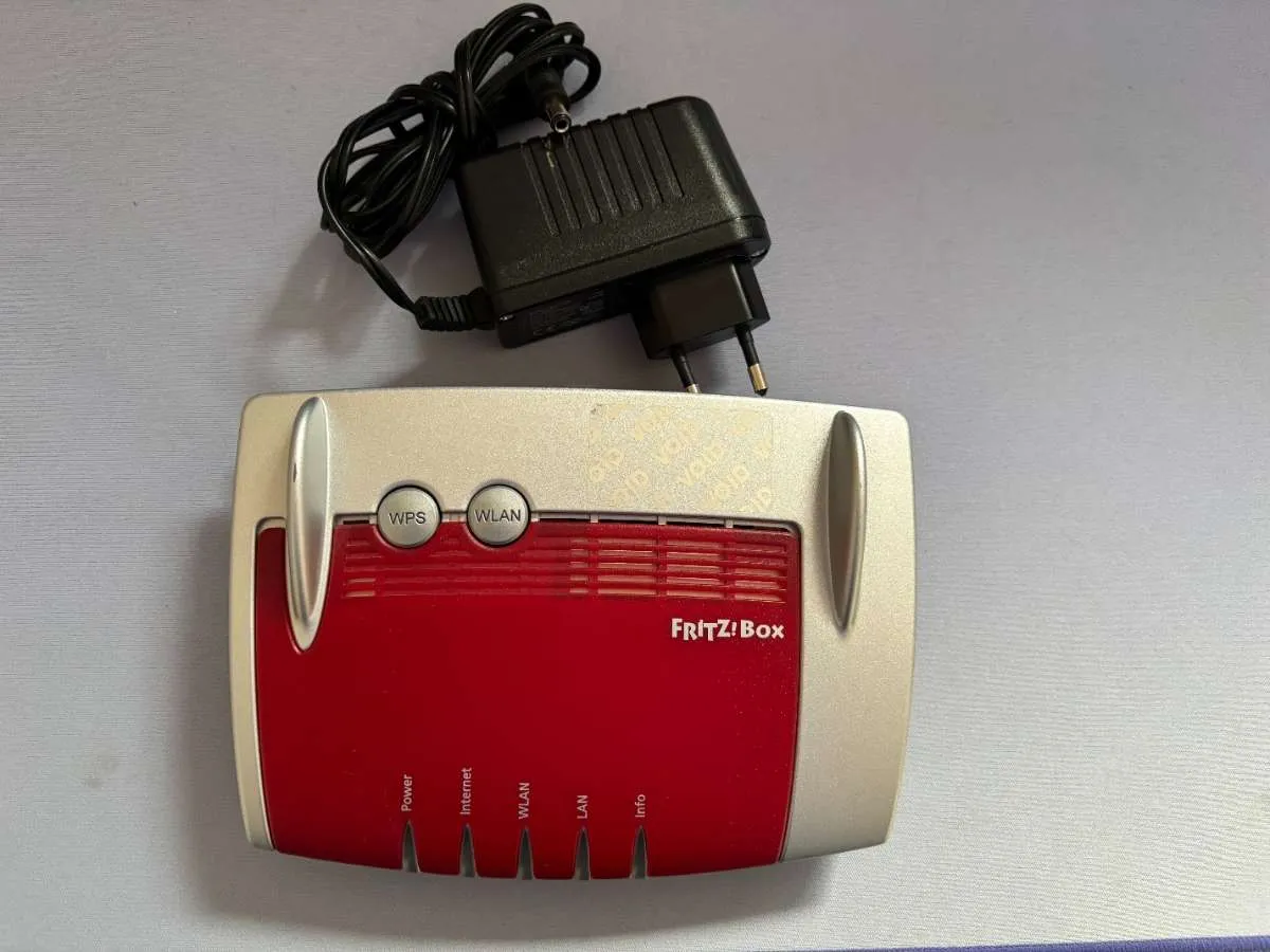 AVM Fritz! Box 4020 WLAN Router, € 15,- (4092 Esternberg) - willhaben