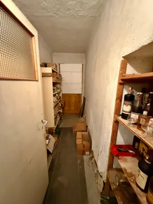 6-Zimmer-Haus kaufen in Hollabrunn – 211 m², € 115.000 – Bild 10 von 11