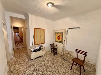 6-Zimmer-Haus kaufen in Hollabrunn – 211 m², € 115.000 – Bild 9 von 11